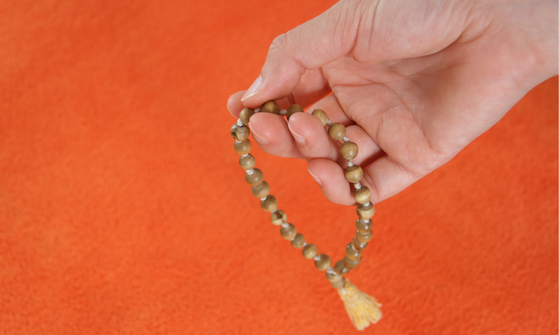 Spiritual Significance of Tulsi Mala in Hinduism – Benefits, Uses & Meaning